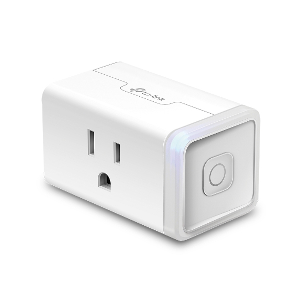 Smart Plug or Smart Wall Outlet? TP-Link Kasa kp125m smart plug